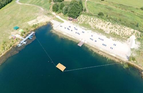 Maubray House | Forest Escape with Comfort