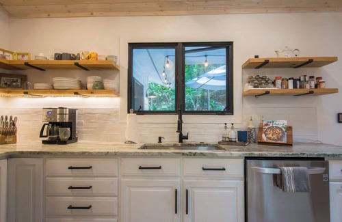 Hendersonville House | Forest Getaway | Hot Tub + Fire Pit