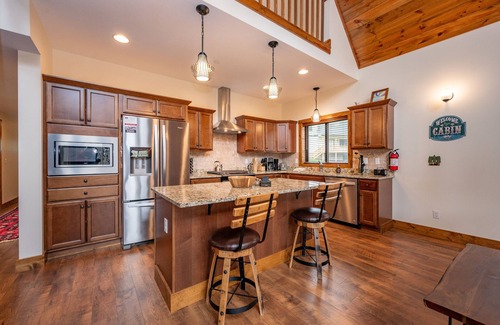 McHenry House | Forest Hideaway Near Lake & Wisp Resort w/Hot Tub