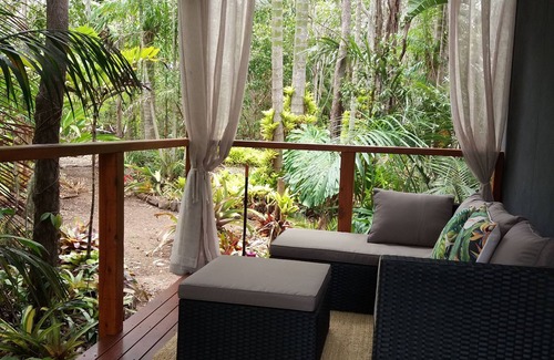 Captain Creek House | Forest Lodge: Little Villa