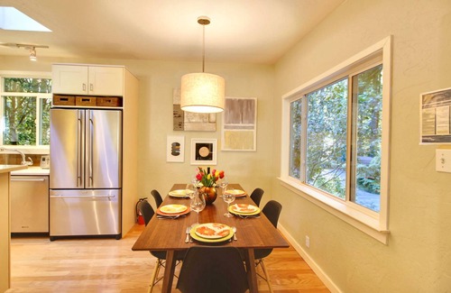 Cazadero Cabin | Forest Retreat, Private, Redwoods, Hot Tub, The Great Outdoors