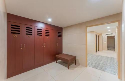 Khattalwada Apartment | Forest View 1BHK with Pool & Jacuzzi - Sazo Stays