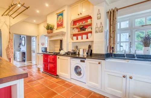 New Forest District Apartment | Forest-view country retreat in East Boldre