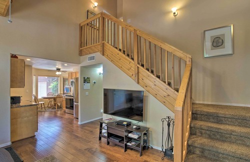 Payson Cabin | Forest-View Retreat in Payson, Close to Hiking!