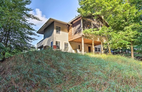 Pentwater House | Forested Pentwater Vacation Rental - Walk to Beach