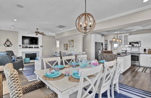 North Topsail Beach House | Forget Me Knot - Oceanfront with Private Pool