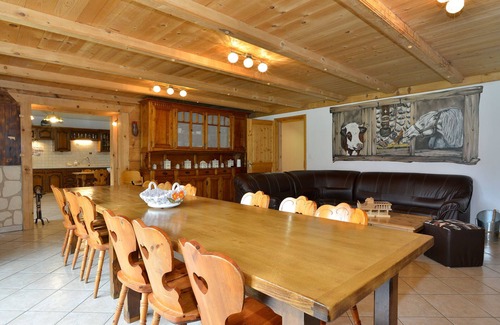 Abondance Ski Chalet | Former Renovated Farm Chalet 180m² classified * in the heart of the Portes du Soleil