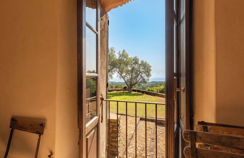 Valle-de-Campoloro House | Formicaccia by Interhome