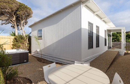 Surf Beach House | Forrest Caves Retreat