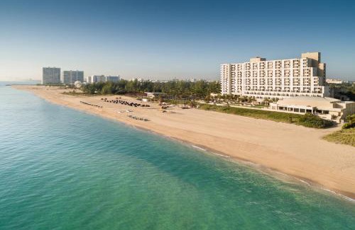 Central Beach Resort | Fort Lauderdale Marriott Harbor Beach Resort & Spa