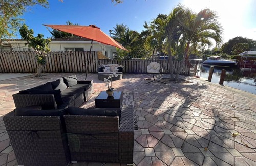 Poinsettia Heights House | Fort Lauderdale House On the Water Minutes From Beach