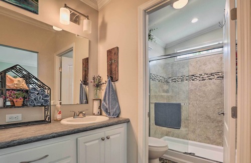 Truckland House | Fort Myers Retreat w/ Grill ~ 1 Mi to Beach!