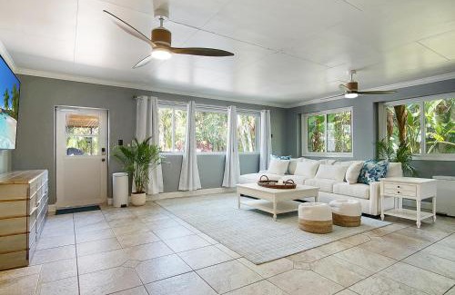 Fort Pierce House | Fort Pierce Escape with Patio - Walk to the Beach!