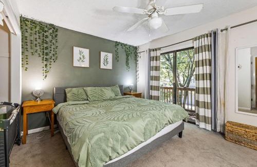 Fort Walton Beach House | Fort WB Haven with BBQ 15 Mins to Beach