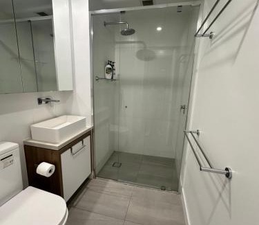 Fortitude Valley Apartment | Fortitude Valley Stylish Comfortable Apartment