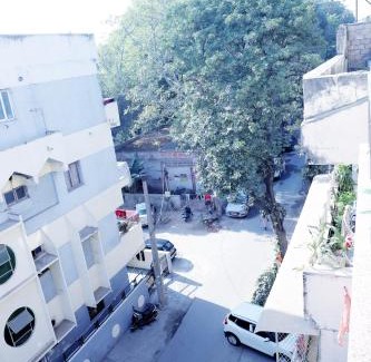 Saket Apartment | Fortune Home Service Apartment 3Bhk,J-171 Saket