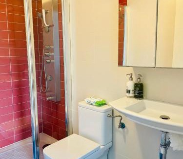 Sant Adria de Besos Apartment | Forum de Barcelona Sea View Apartment with Garage Parking