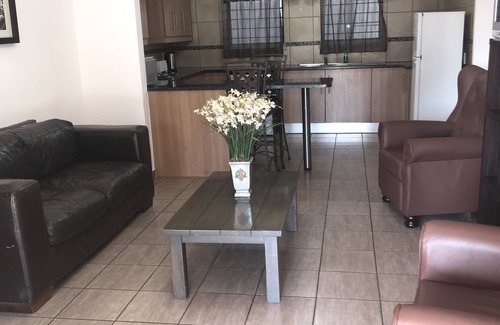 Tshwane Cabin | Foundry Guest Lodge