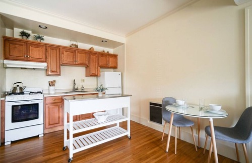 Pacific Grove Apartment | Fountain Avenue - Pacific Grove Apartment - Steps to the Sea