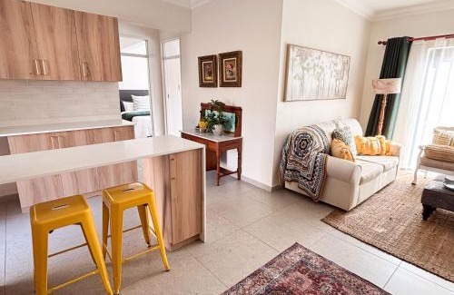 Middelburg Apartment | Fountain on the Fairway