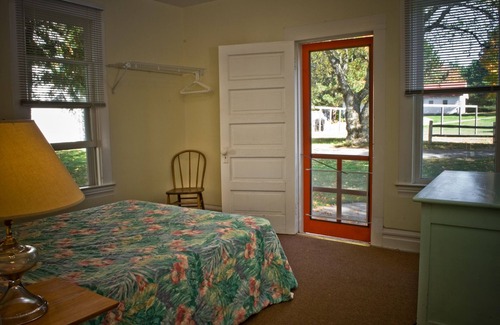 Lake Leelanau Resort | Fountain Point - Cottage 14