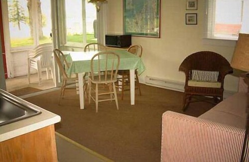 Lake Leelanau Resort | Fountain Point - Cottage 5