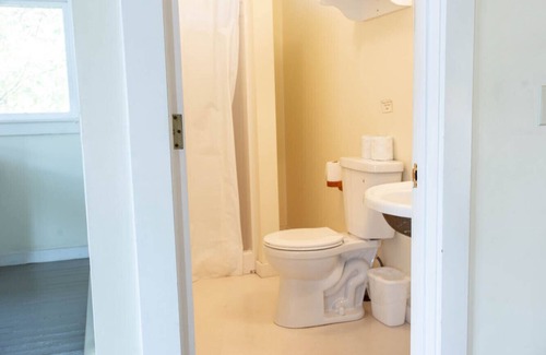Lake Leelanau Resort | Fountain Point - The Dorm