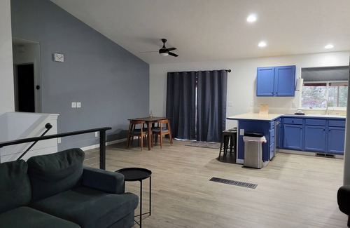 Spokane House | Four Bedroom 3 bath House Next to Riverside State Park