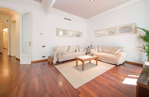 Sant Gervasi Apartment | Four bedroom apartment in Balmes - You Stylish