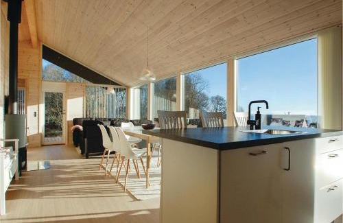 Kelstrup House | Four-Bedroom Holiday Home In Haderslev