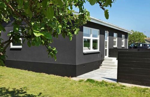 Frørup House | Four-Bedroom Holiday home in Frørup