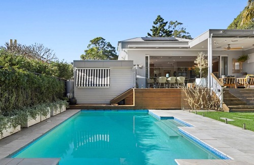 Freshwater House | Four bedroom home in the heart of Freshwater!