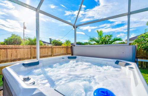 Pelican House | Four Bedrooms Oasis with Heated Pool Private Jacuzzi and Billiards