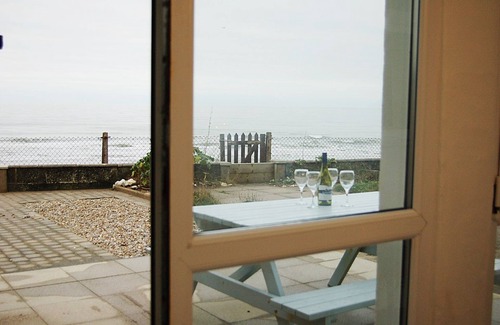 Tywyn Apartment | Four Degrees West Beach House