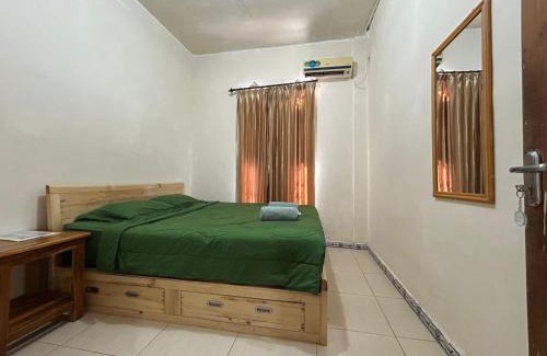Labuan Bajo House | FOUR-G Home Stay & Komodo Tour