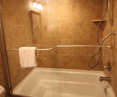 Crown House | Four O'clock Lodge B05