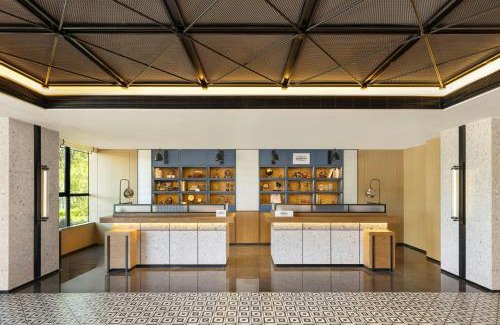 Jizhou District Hotel | Four Points by Sheraton Ji’an