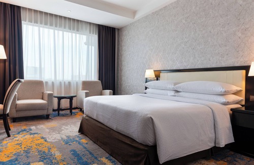 Medan Hotel | Four Points by Sheraton Medan