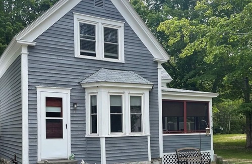 North Sebago House | Four-season cottage sleeps 10