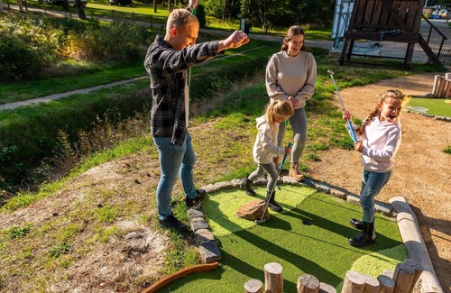Ruinen House | Four Season Lodge 6 by Interhome