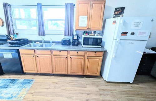 The Village Cottage | Fox Bear Cottages Big Bear