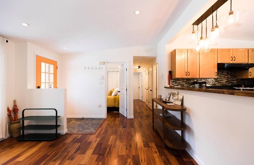 Edgewood House | Fox Hill Home: Recently Renovated Cabin w/Hot Tub & Pool Table