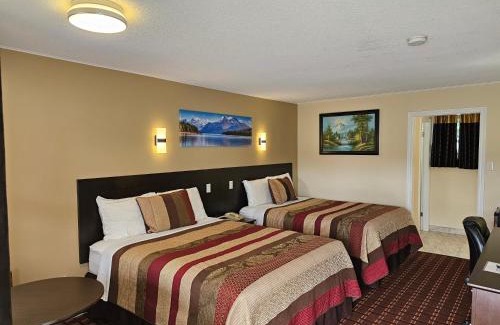Napanee Hotel | Fox Motor Inn