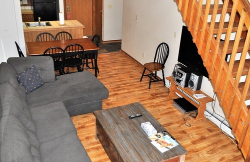 East Village at Copper Condo | Fox Pine Lodge 4 Bed 4 Bath Condo
