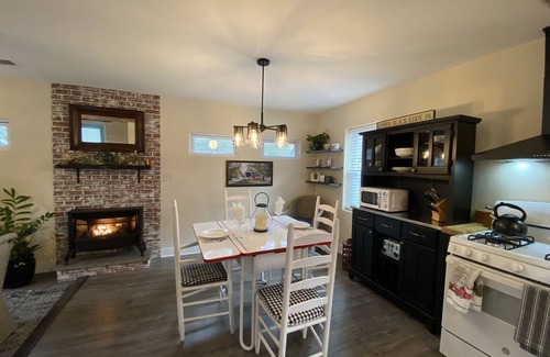Bridgeton Townshp Cottage | Fox Ridge Cottage! Pets welcome!