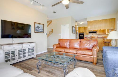 San Marcos House | Fox Ridge Farmhouse - Hill Country Getaway!
