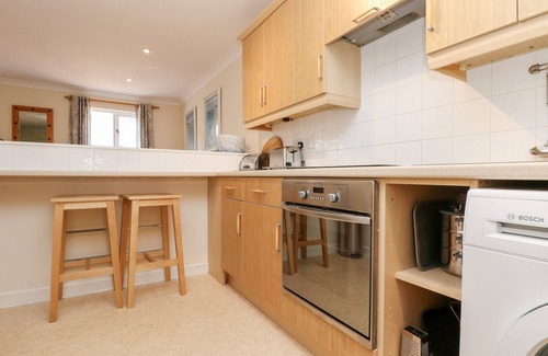 Falmouth House | FOX'S WALK, family friendly in Falmouth