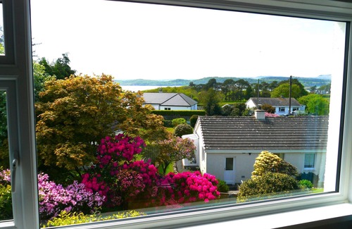 Rockcliffe Cottage | Foxbrae Cottage - a cottage that sleeps 6 guests in 3 bedrooms