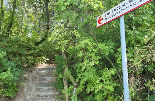 Monte Fabbri Apartment | Foxes House - Relaxation and silence in the heart of the village of Montefabbri