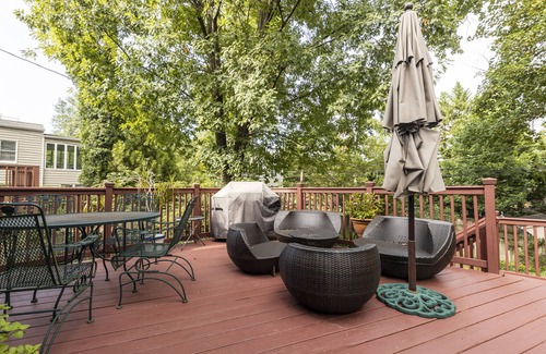 Foxhall Village House | Foxhall Rd NW Family Home